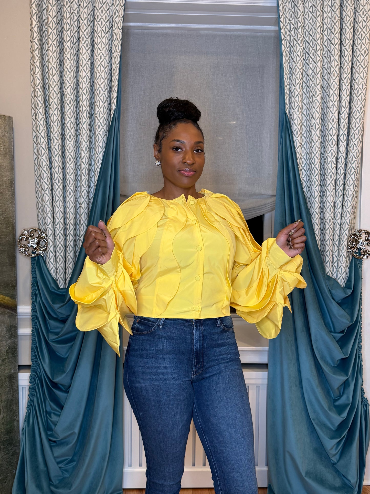 Ray of Sunshine Volume Top